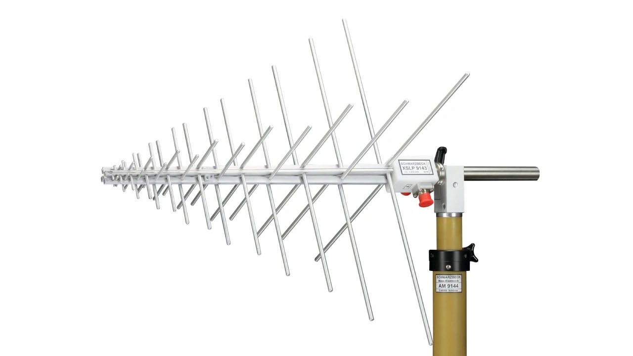 XSLP 9143 SCHWARZBECK Dual Polarized UHFSHF Log.Per. Antenna